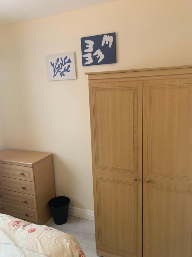 One Bedroom Apartment Dublin Exterior photo